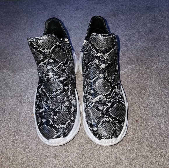 Jeffrey Campbell Chucky Shoes - Picture 1 of 10
